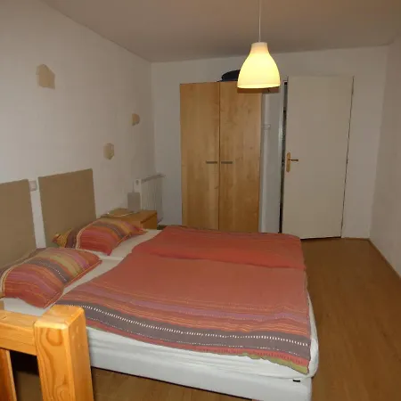 Apartment Maison Neuve