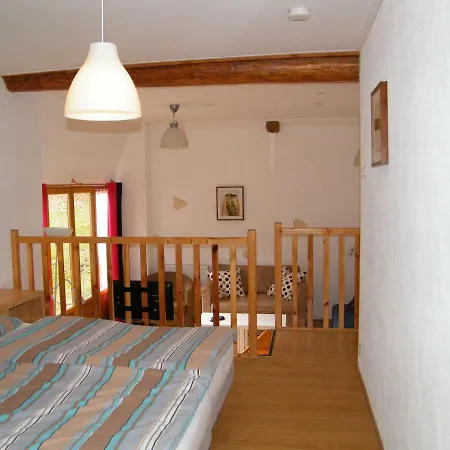 Maison Neuve * Grandval